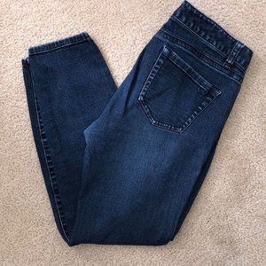 Vineyard Vines Dark Wash Skinny Jeans